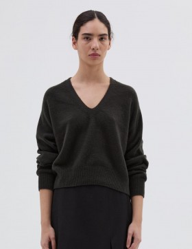  Blusa cropped com decote em V Assam | Tricô feminino Margaret Howell