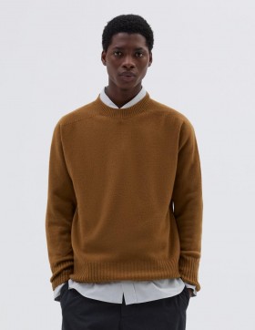 Gola redonda sem costura, cor cominho | Tricô masculino Margaret Howell