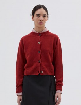 Liten rund hals cardigan karmin | Dame Margaret Howell strikkevarer