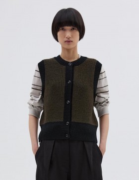  Gilet à bordure contrastée Mhl. Olive foncé / Noir | Tricots femme Margaret Howell