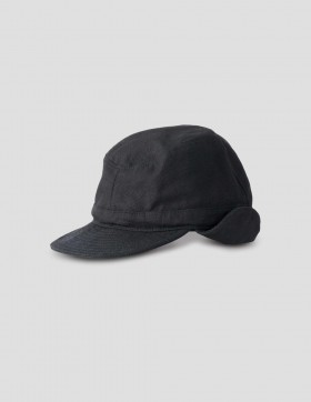 Casquette à rabat noire Mhl. | Chapeaux Margaret Howell pour femmes et hommes