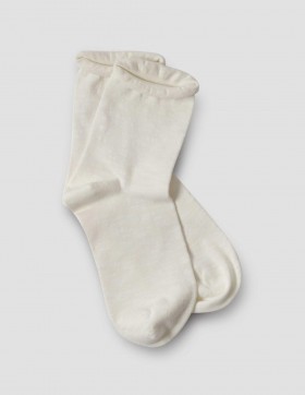  Chaussettes roulées Mhl. blanc cassé | Chaussettes Margaret Howell pour femmes