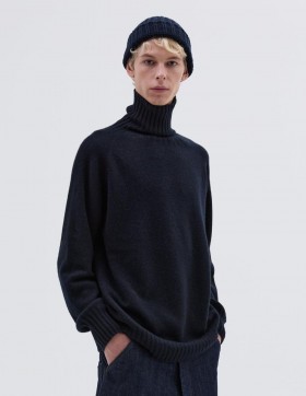  Col roulé large, torsadé bleu marine foncé | Tricots Margaret Howell pour homme