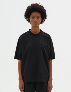  Mizuno T-Shirt mit Reißverschlusstasche, Schwarz | Damen-Sportbekleidung von Margaret Howell